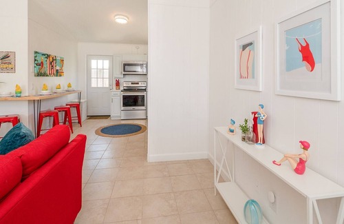 Biltmore Beach Casa | NEW Pool and Putt-putt! 3 blocks->Beach! Dogs ok, St Andrews 5min drive!