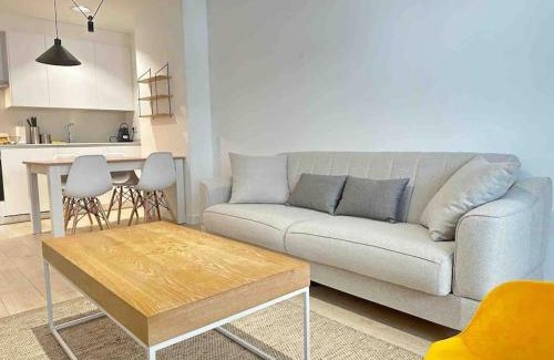 Vigo Apartamento | New Port, Free Parking YBH1S