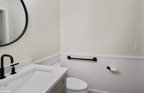 Powers Lake Casa | New! Powers Lake - Lakeside Retreat