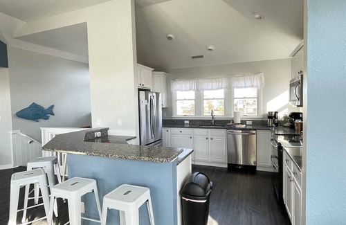 Ocean Sands Casa | NEW Private Pool & Hot Tub - 7 Bedroom in Corolla, NC (OBX) | The Sassy Starfish