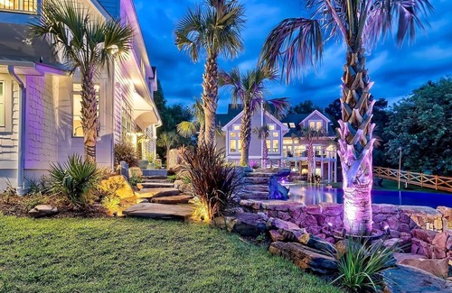 Chapin Casa | New Property! - Polaris Pointe on the Cove