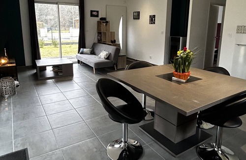 Levignacq Casa | New quiet house - 15 mins from the beaches