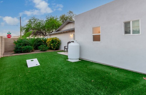 Scottsdale Estates Ten Casa | *NEW* Recent Remodel - 5 minutes to Old Town Scottsdale!