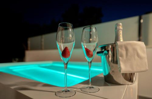 Krizni rat Apartamento | NEW! ReLux - ZF Hvar