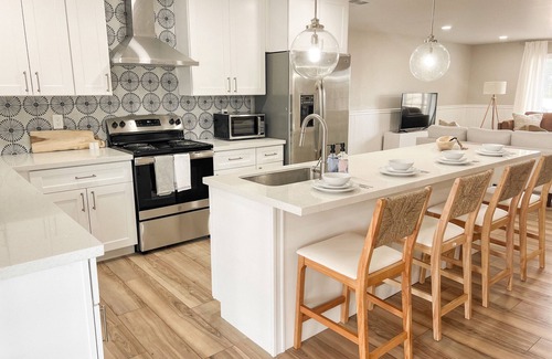 Tempe Casa | NEW remodel w pool - close to ASU/Scottsdale/Spring training