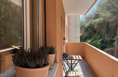 Lucerne Apartamento | NEW renovated 2-bedroom City Apartment with Free Parking