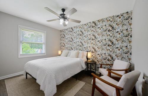 Cary Casa | NEW Renovated 4BR Games Big Backyard Deck