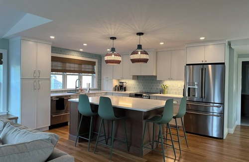 Scituate Casa | NEW: renovated beach house in Scituate's family-friendly Sandhills neighborhood