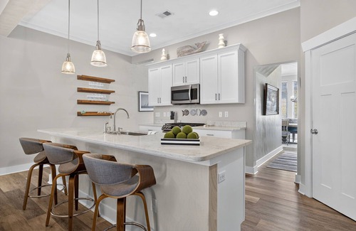 Northeast Virginia Beach Casa | New Rental | 4 BR | Group-Friendly Townhouse | Arcade Games | Beach 5 Min Walk