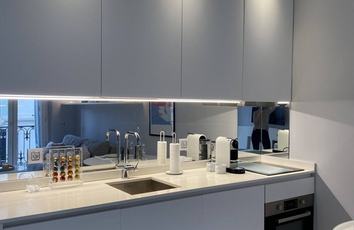 Cannes City Centre Apartamento | ¡NUEVO! RESIDENCE MARCEAU - CANNES - Walk to Beach!