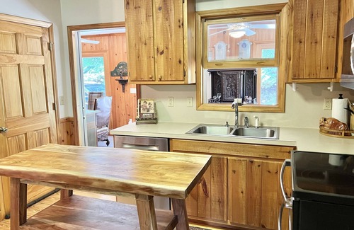 Mouth of Wilson Cabina | New River Mountain Vacation Home Kayak, Bike, Fly Fish