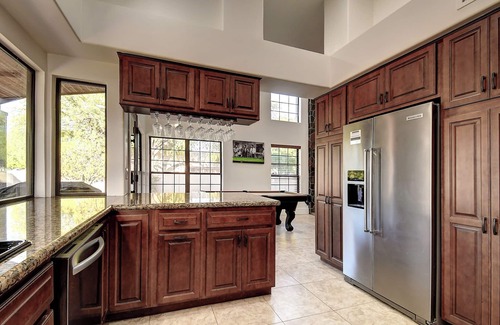 Paradise Valley Village Villa | NEW ScottsdaleStays 6BR Golf Estate – Pool, Slide, Cabana, Pickleball & More!