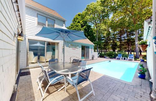 Mews Village Casa | New Seabury Escape