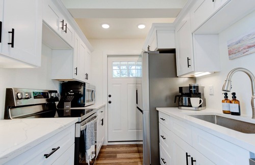 Spring Branch Casa | (NEW) Secluded Canyon Lake A-frame & Game House!