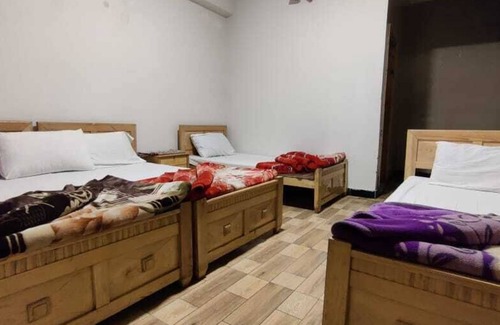 Kohistan Hotel | New Shaheen Park Hotel