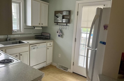 Silver Beach Casa | New Silver Beach Cozy Cottage-near Seacrest Resort and Old Silver Beach!