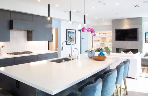 Olde Solana Beach Casa | NEW - Sleek Solana Oceanfront