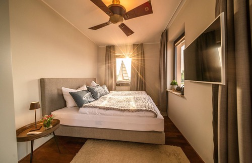Bitterfeld Hotel | NUEVO: Dormir en el Seensucht’s Resort - Habitación de capitanes