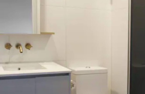 Northcote Apartamento | New Spacious 2 Bedroom With Gorgeous City Views