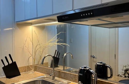 Bago Bantay Condominio | NEW! Spacious 2BR @ Grass | Sleeps 6 Near SM North