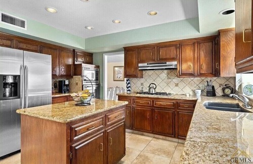 Greenacres Casa | New! Spacious 3K sq ft 4BD/3Bath + Pool