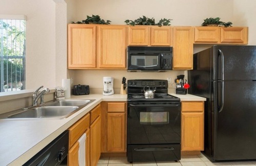 Kissimmee Casa | NEW! Spacious 4-Bed Oasis at Regal Oaks Resort – Close to Disney & Old Town