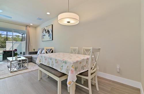 Four Corners Casa | New Spacious & Tranquil Townhouse near Disney - 4BR, 3FB, and Pool