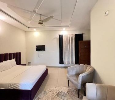 Loralai District Casa | New star lodge