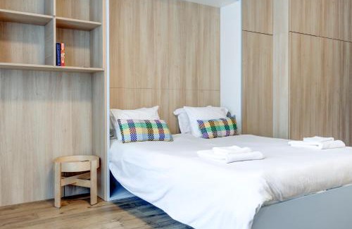 Sofia Apartamento | New Studio - 300m Subway - 10 Mins City Centre