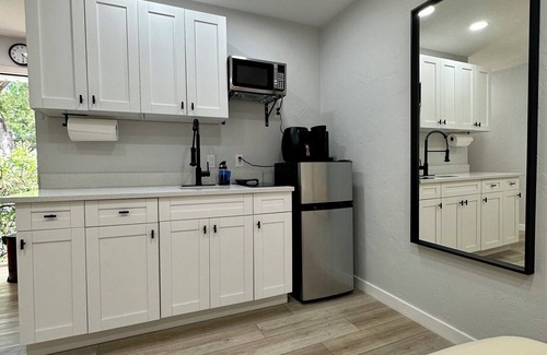 Old Southeast Apartamento | NEW Studio! 5 Minutes from Downtown & 3 from USF