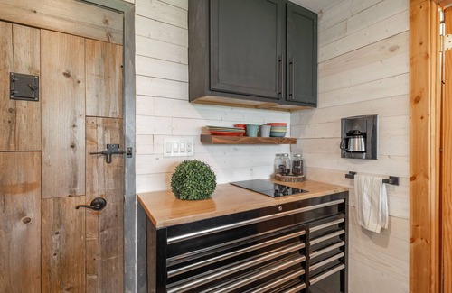 Truckee Condominio | *New* Studio in Tahoe Donner - Amenities galore! ~Sun and Snowpeak