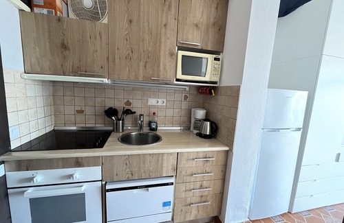 Bahia Dorada Apartamento | NEW Studio Lena - LUXURY SEA VIEW APTS FREE WIFI, A/C, SAT TV, POOL,