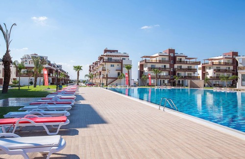 Trikomo Apartamento | ¡¡Nuevo!! Studyo en Royal Sun, Long Beach, Norte de Chipre