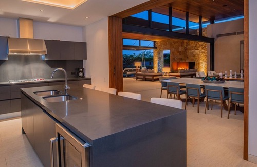 San Jose del Cabo Villa | NEW* Stunning Beachfront Villa, Fully Staffed includes Yacht Charter