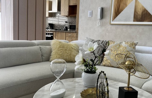 Santo Domingo Apartamento | New! Stylish and Centric 2BR near Downtown Center