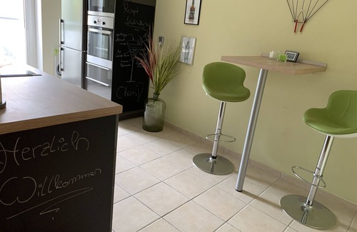 Cottbus Apartamento | New! Stylish city apartment *Netflix,parking lot,close to BHF*