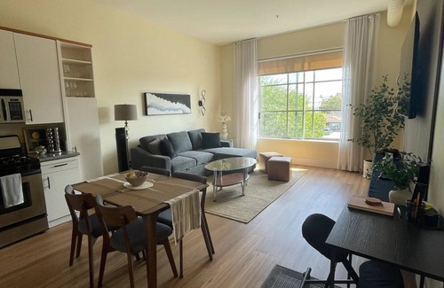 The Villas Condominio | NEW! Stylish Condo on Santana Row