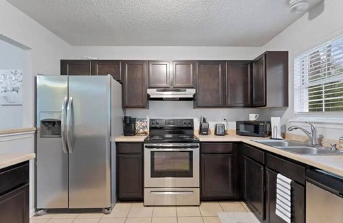 Jacksonville Casa | NEW Stylish🏡Home🌟near MCB Camp Lejeune