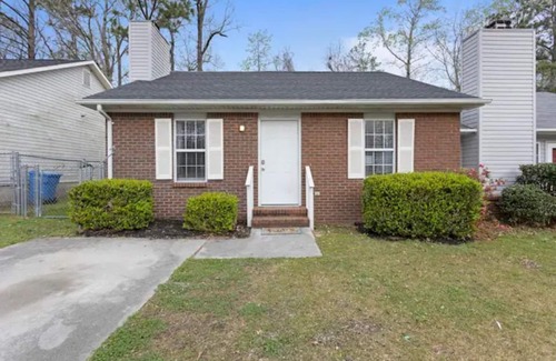 Jacksonville Casa | NEW Stylish🏡Home🌟near MCB Camp Lejeune