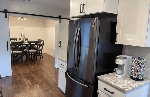 Sugar House Casa | NEW Sugarhouse Remodeled Home w/ Hot Tub LOCATION!