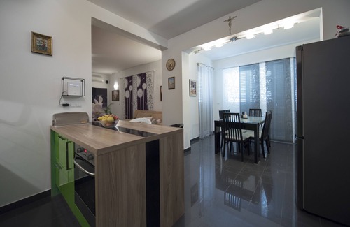 Solin Casa | * NUEVO * Villa de verano con piscina privada en Solin, a 6 km del centro de la ciudad de Split