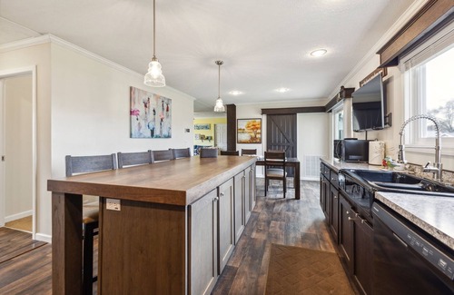 Port Clinton Casa | NEW! Sunsets & Serenity: Port Clinton Waterfront Stay
