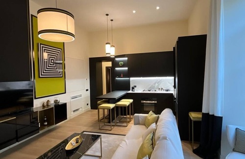 Naples City Centre Apartamento | New Superior Gold Apartment - NAPOLI MARIANA LUXURY