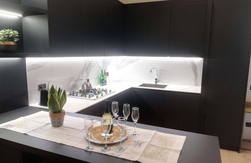 Naples City Centre Apartamento | New Superior Gold Apartment - NAPOLI MARIANA LUXURY