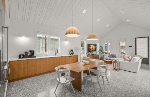 Historic Ybor Casa | NEW! The Humidor - 2 Epic, Luxury Ybor Townhomes, Steps to 7th Ave