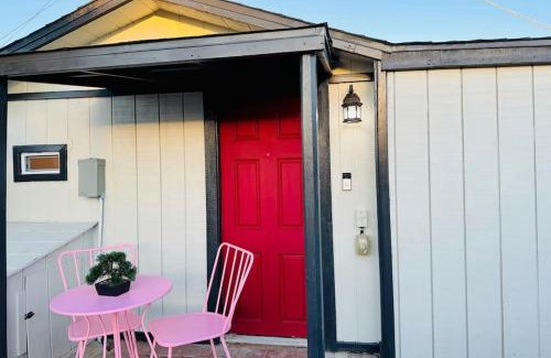 Gardendale Apartamento | New Tiny Home Uptown Phoenix (Unit E)