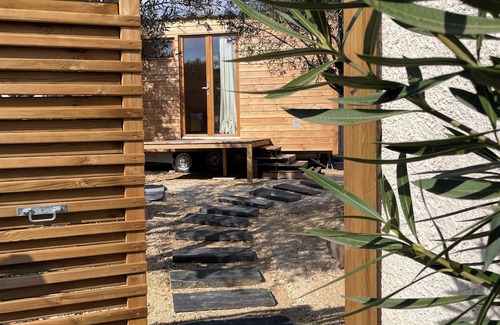 Mouries Cabina | NEW Tiny House des Oliviers with private Jacuzzi