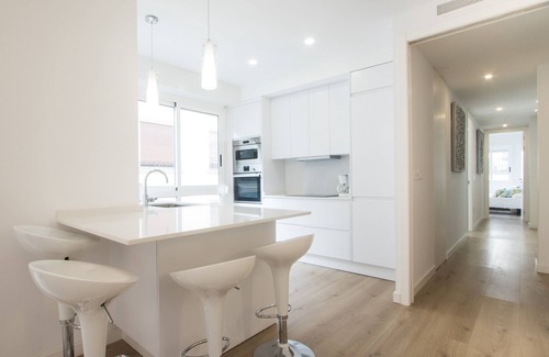 Alicante City Centre Apartamento | * Nuevo en HA * Hermoso apartamento con aire acondicionado, a 4 minutos de la playa, en el centro de la ciudad.