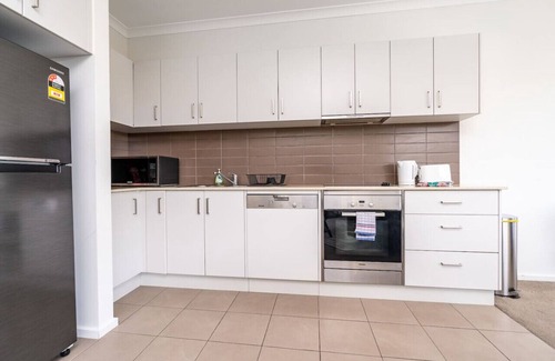 Braddon Apartamento | New to VRBO: 3BR Modern Apt | Prime Location 7 Mins to CBD!