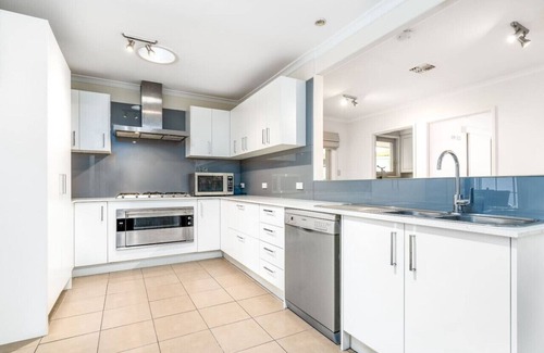 Dickson Apartamento | New to VRBO: 4BR/2BA House Nestled in a Quiet Spot in Dickson